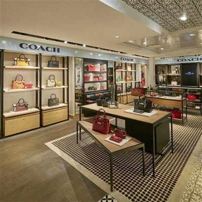 Thiết kế cửa hàng túi